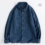 Vêtement japonais en jean avec design vintage