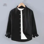 Chemise japonaise aux lignes simples et élégantes