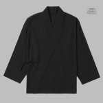 Chemise noire japonaise à lacets pour un style élégant et unique