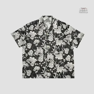 Chemise japonaise noire fleurie élégante