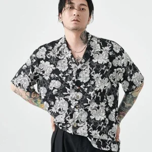 Chemise noire à motifs floraux, style japonais