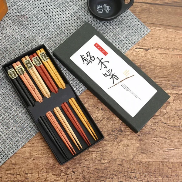 coffret-baguettes-en-hetre-japonaise-1 Coffret de baguettes en hêtre japonaises