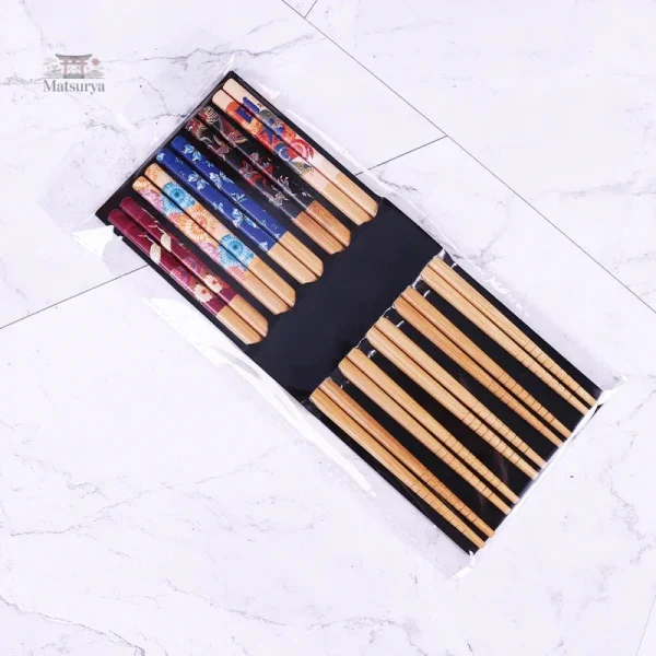 Baguettes japonaises pour sushi, design simple