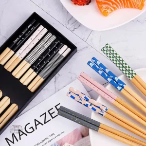 Set de baguettes en bambou pour sushi