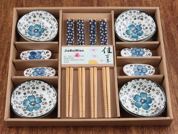 Coffret céramique japonaise pour service à table