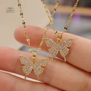 Accessoire papillon en cristal pour un look raffiné