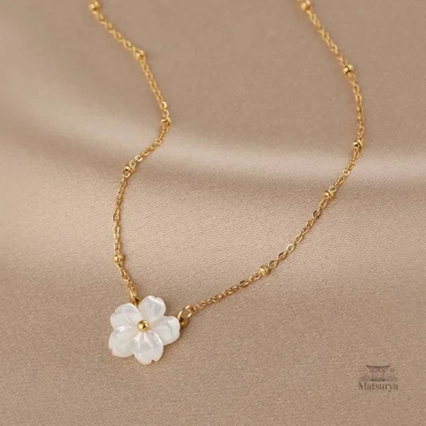 Bijou japonais moderne en acier inoxydable