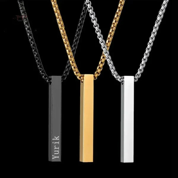 Pendentif Japonais distinctif sur collier