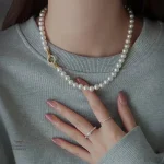 Collier Japonais à Perles élégant et raffiné