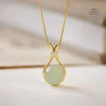 Accessoire mode : collier jade en acier