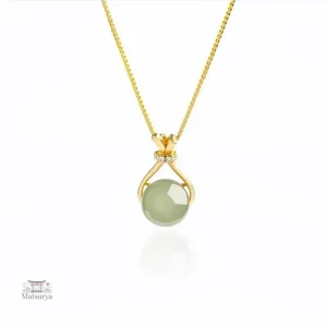 Bijoux japonais : collier en acier doré et jade