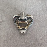 Accessoire japonais : collier avec pendentif fantôme