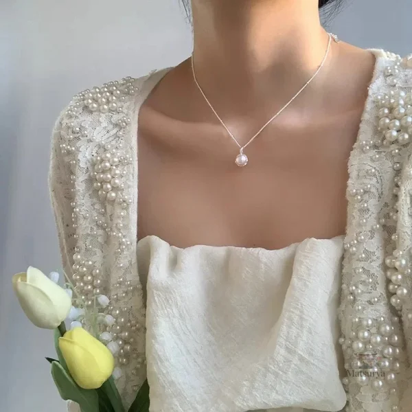 Collier traditionnel japonais avec perle centrale