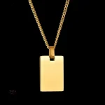 Collier japonais avec symbole gravé