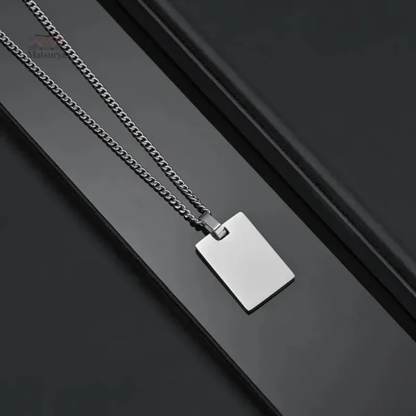 Collier personnalisé avec caractères japonais