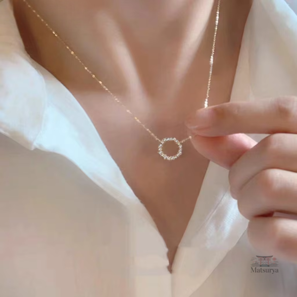 Pendentif rond en style japonais, élégant et unique