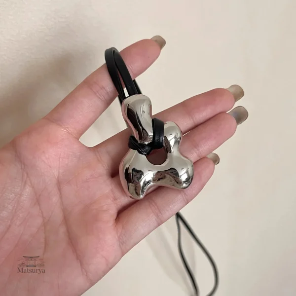 Cordon cuir pour collier Japonais unique