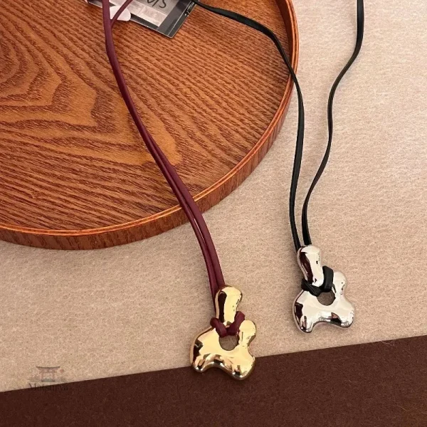 Élégant collier Japonais en cuir réglable