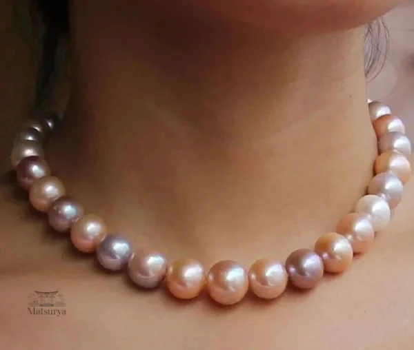 Collier Japonais Sophistiqué en style élégant