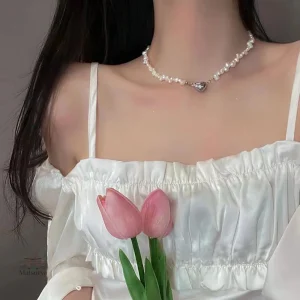 Collier Japonais Baroque élégant et raffiné