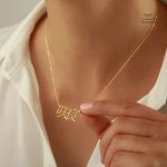 Collier prénom en style japonais élégant