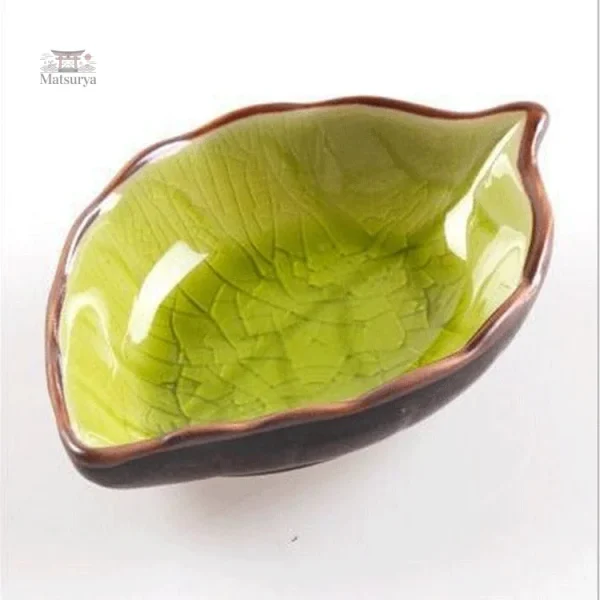 Coupelle élégante en forme de feuille pour déco japonaise