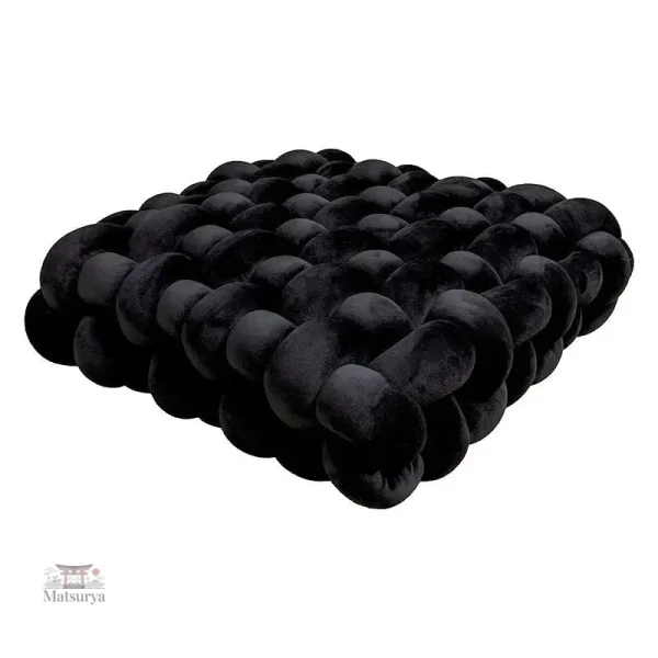 Coussin tressé idéal pour la détente au sol