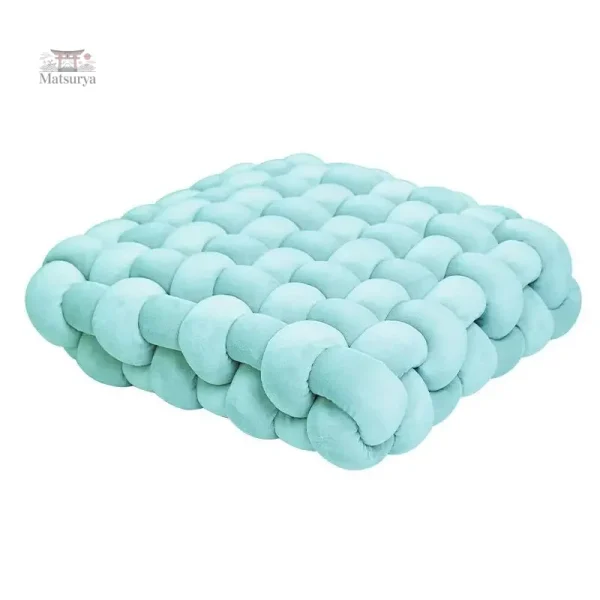 Coussin décoratif japonais en style tressé