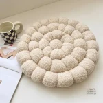 Coussin doux aux motifs de fleurs japonaises