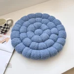 Coussin design japonais, doux et fleuri