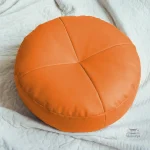 Coussin Japonais aux lignes minimalistes