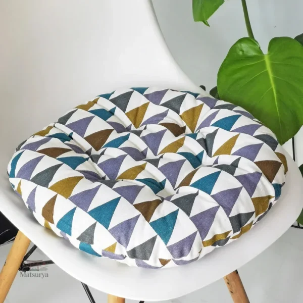 Coussin Japonais à Motifs Modernes