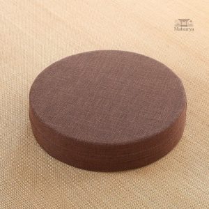 Coussin japonais pour une assise au sol confortable
