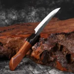Couteau Japonais polyvalent, idéal pour les tâches culinaires