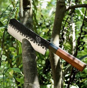 Couteau Japonais Damas Kai, design élégant et tranchant exceptionnel