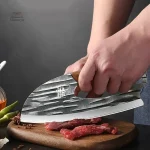 Couteau de cuisine japonais avec design ergonomique