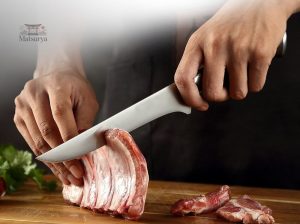 Couteau Japonais, design traditionnel, outil de cuisine essentiel