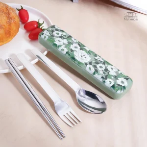 Couvert Japonais Fleuri avec étui élégant