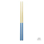 Couverts japonais en bleu pastel