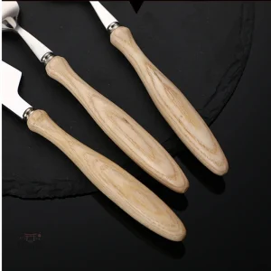 Set de couverts en bois japonais