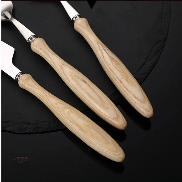 Set de couverts en bois japonais