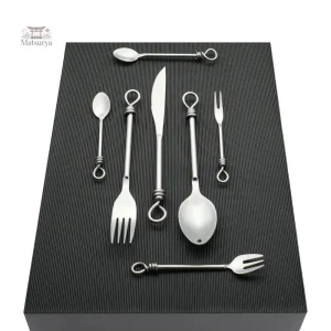 Ustensile japonais créatif pour une table élégante