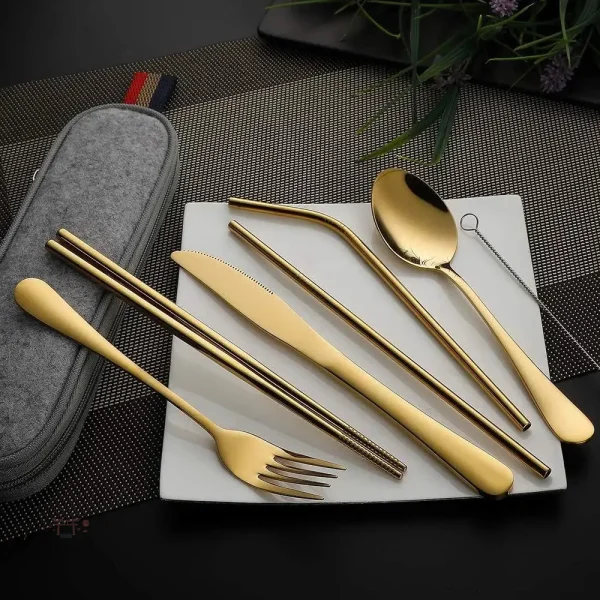 Couverts japonais compacts pour pique-niques