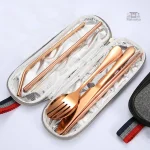 Couverts japonais de voyage design et fonctionnels