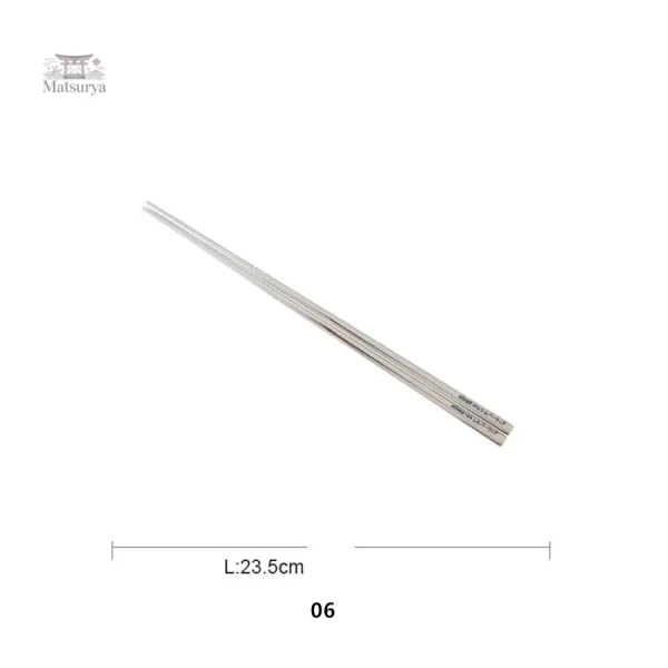 Couverts japonais pour repas raffinés
