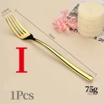 Couvert épais, essentiel pour repas japonais