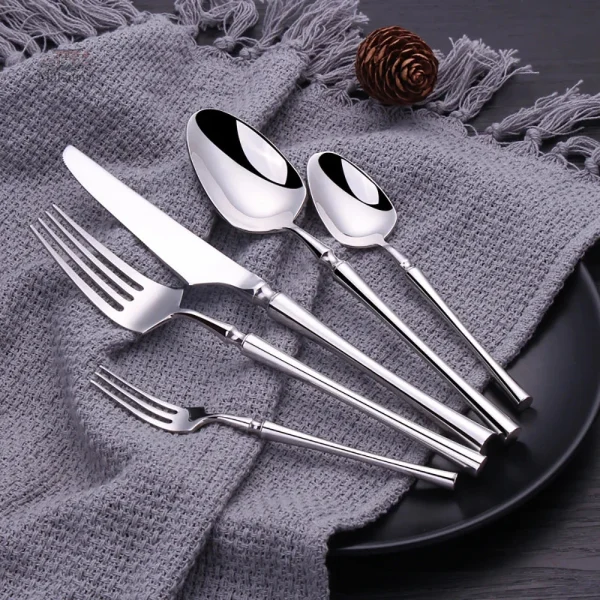 Couvert japonais minimaliste en design élégant