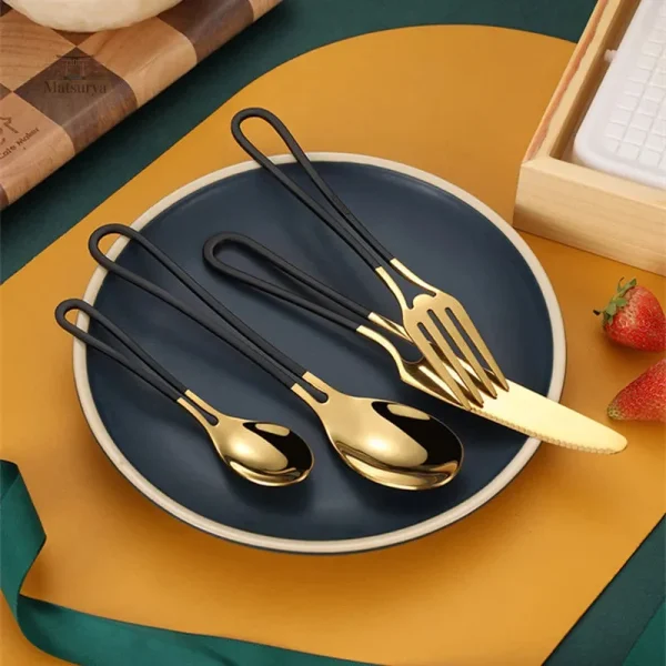 Ensemble de couverts japonais, parfait pour les occasions spéciales