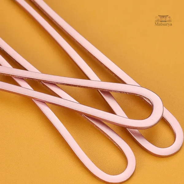 Couverts japonais au design pratique et esthétique