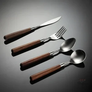 Set de couverts japonais avec design rétro